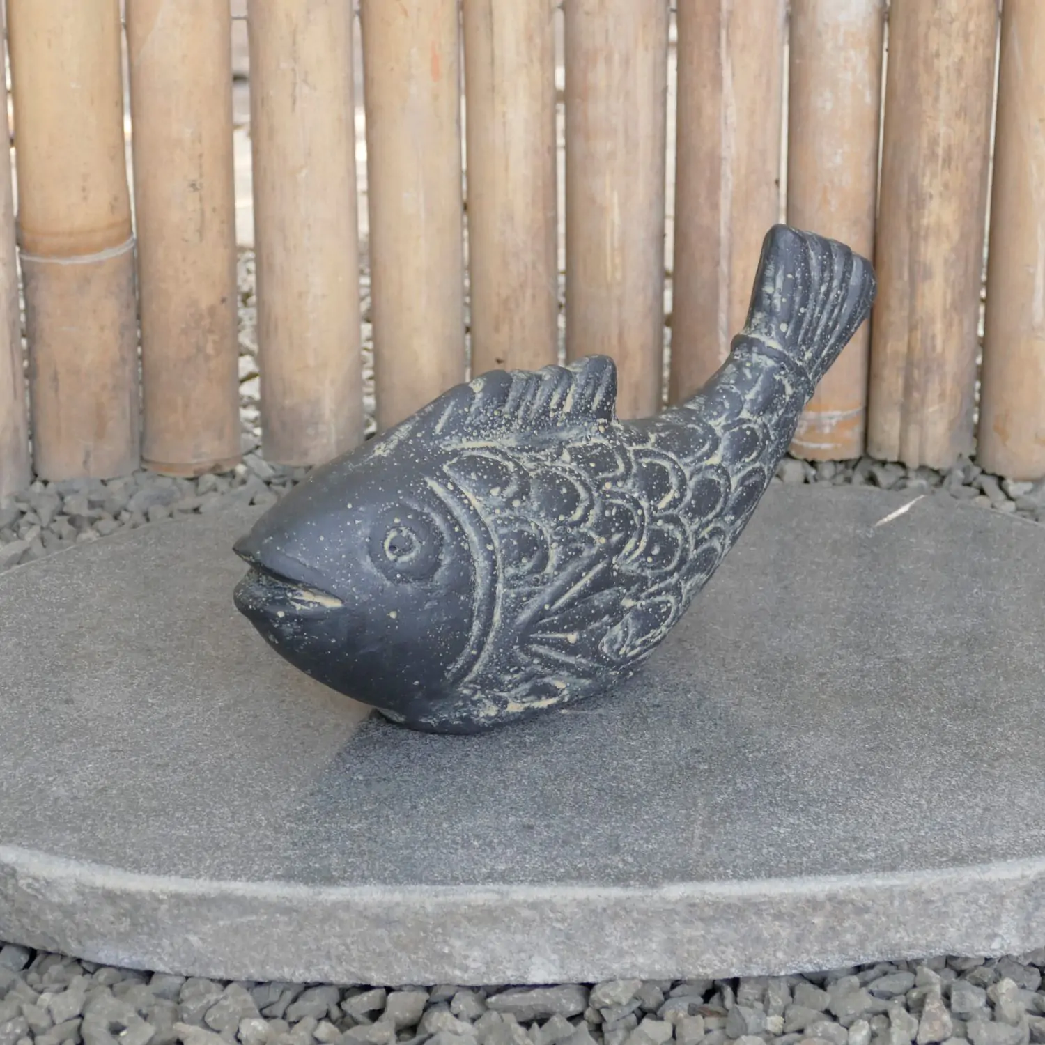  Product image 2 of the product “Fish, in the sizes 28cm and 40cm | Cast stone, handcrafted & coloured ”